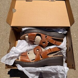Cloudsteppers by Clarks Brown Tan Leather Slingback Wedge Sandals